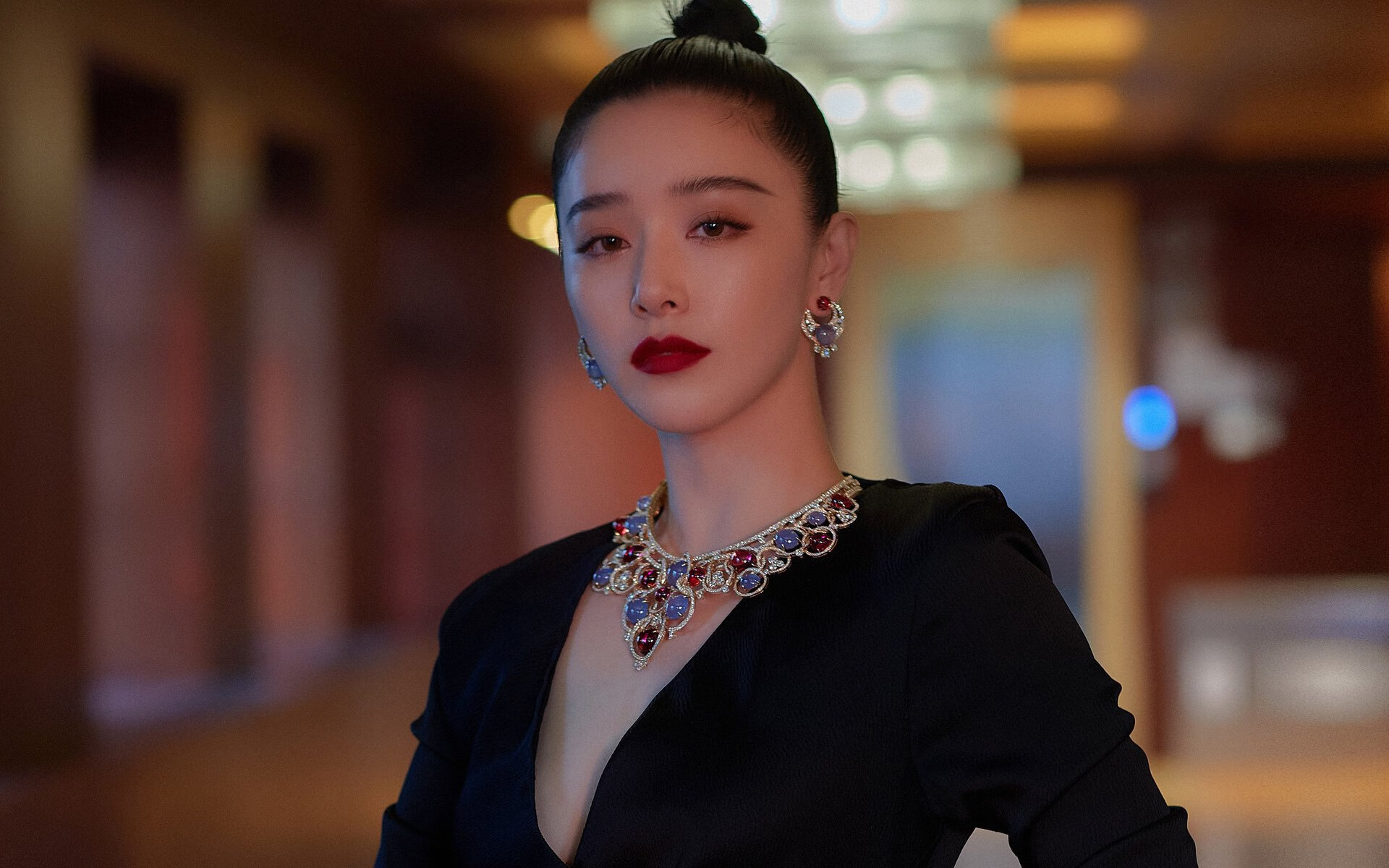 开云kaiyun-令人惊叹的“空中霸主”——头球王的巅峰表现，头球之王