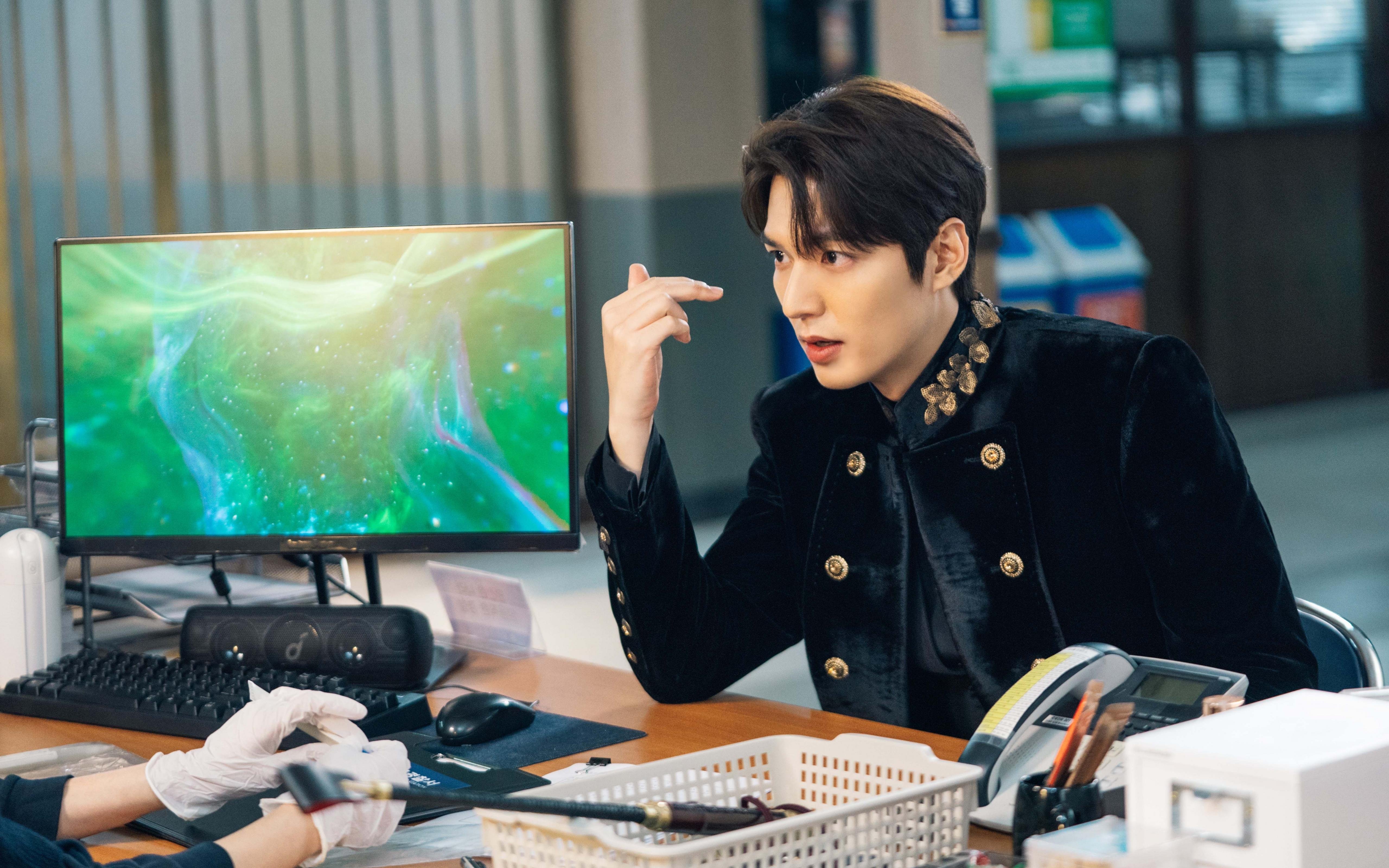 开云网站-换帅后战术风格变化对球员数据表现的量化差异，nba换帅