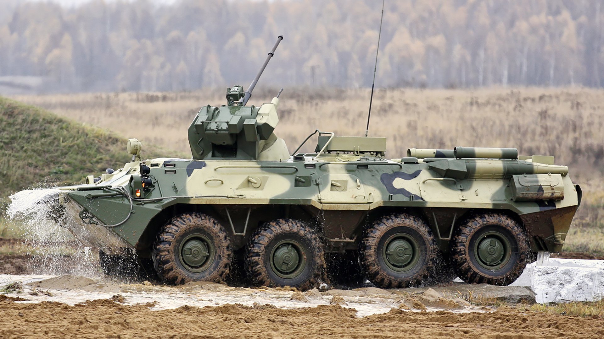 城市篮球联赛加入高校联队提升比赛竞技水平与观赏体验，市级篮球联赛