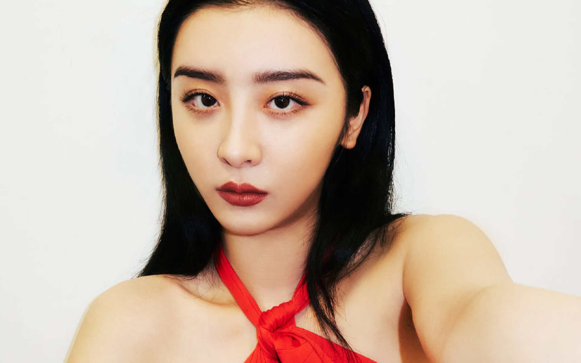 开云网站-字母哥统治篮下雄鹿再获大胜，字母哥和雄鹿签约了吗