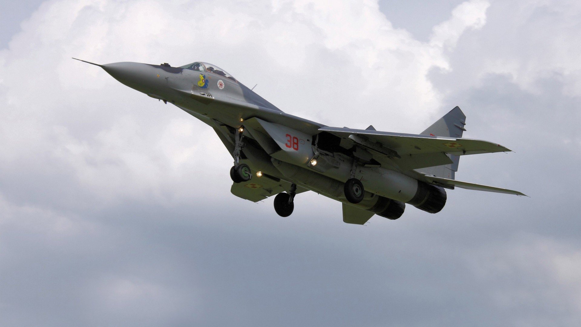 新晋球员发布成长纪录片真实呈现从校园到职业全过程,球员生涯