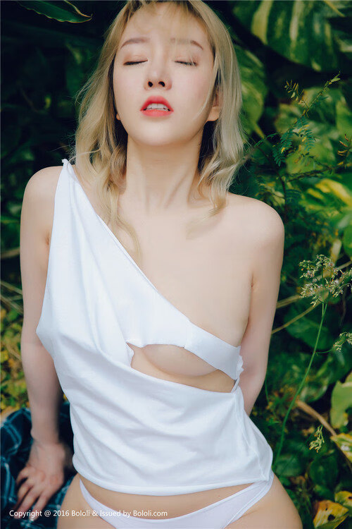 英格兰女子橄榄球队商业化加速引关注，英国女子橄榄球